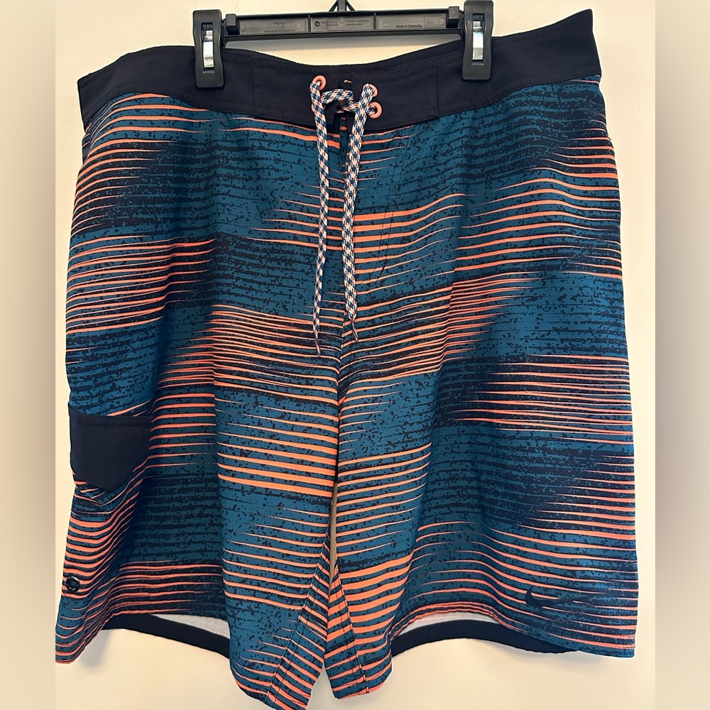 NIKE BOARD SHORTS